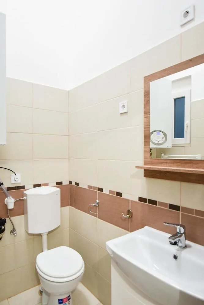 Cityscape Budget Apartments Damjanich ブダペスト 0*,